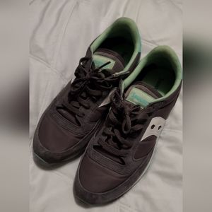 Saucony suede, grey and mint